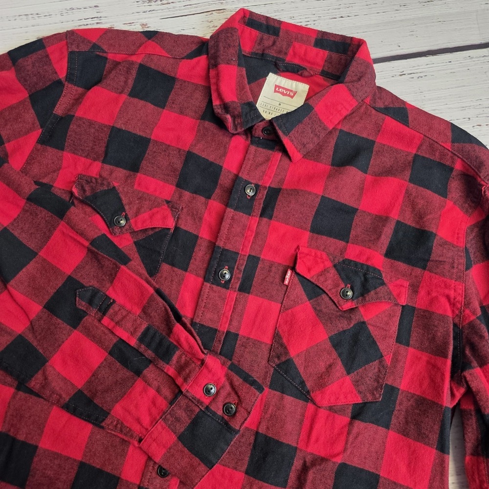 Levi's‎ Red & Black Buffalo Plaid Flannel Shirt Medium Long Sleeve Button Up